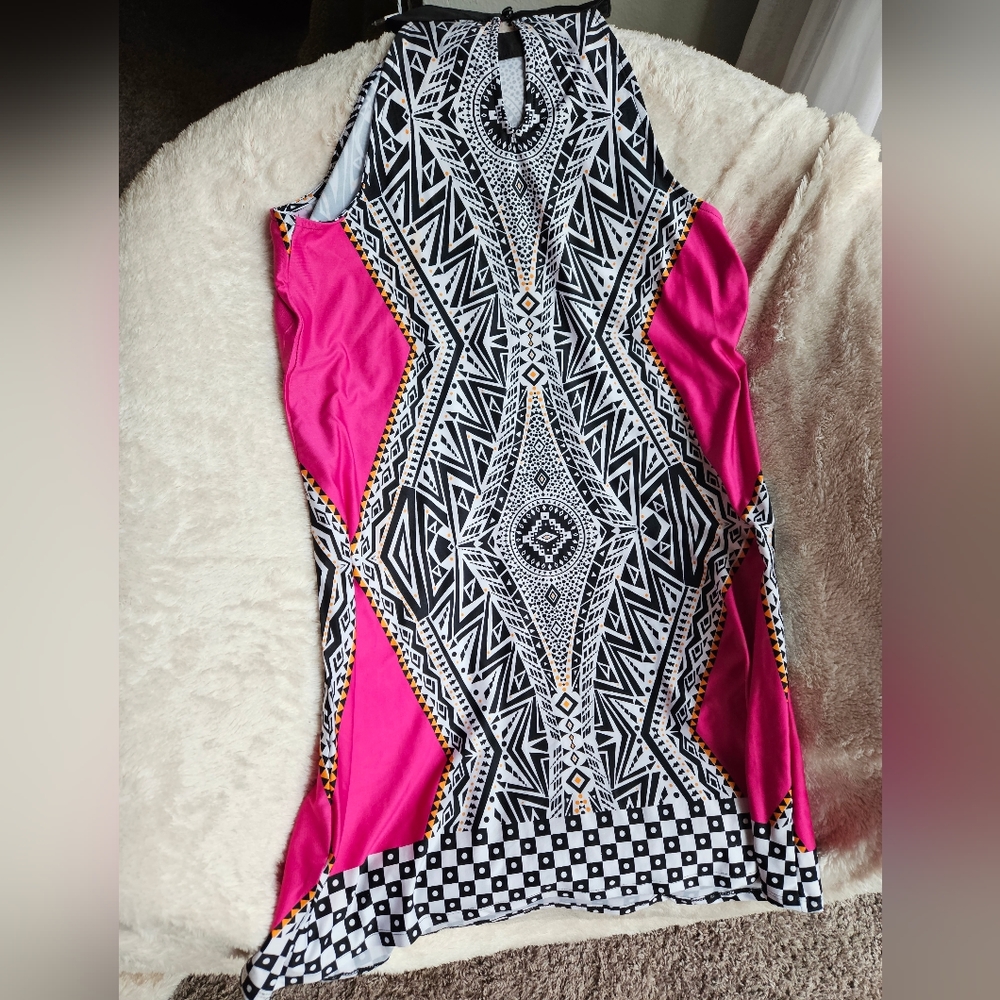 Venus tribal dress - Picture 7 of 7